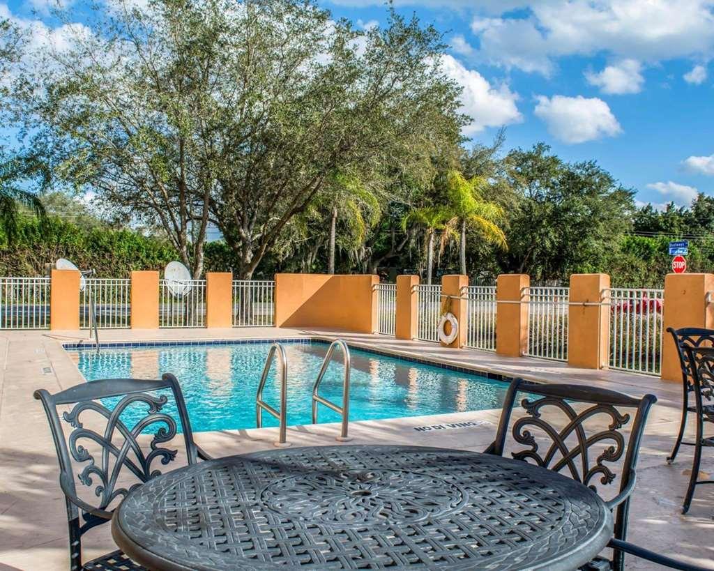 Comfort Inn Fort Myers Northeast Faciliteiten foto