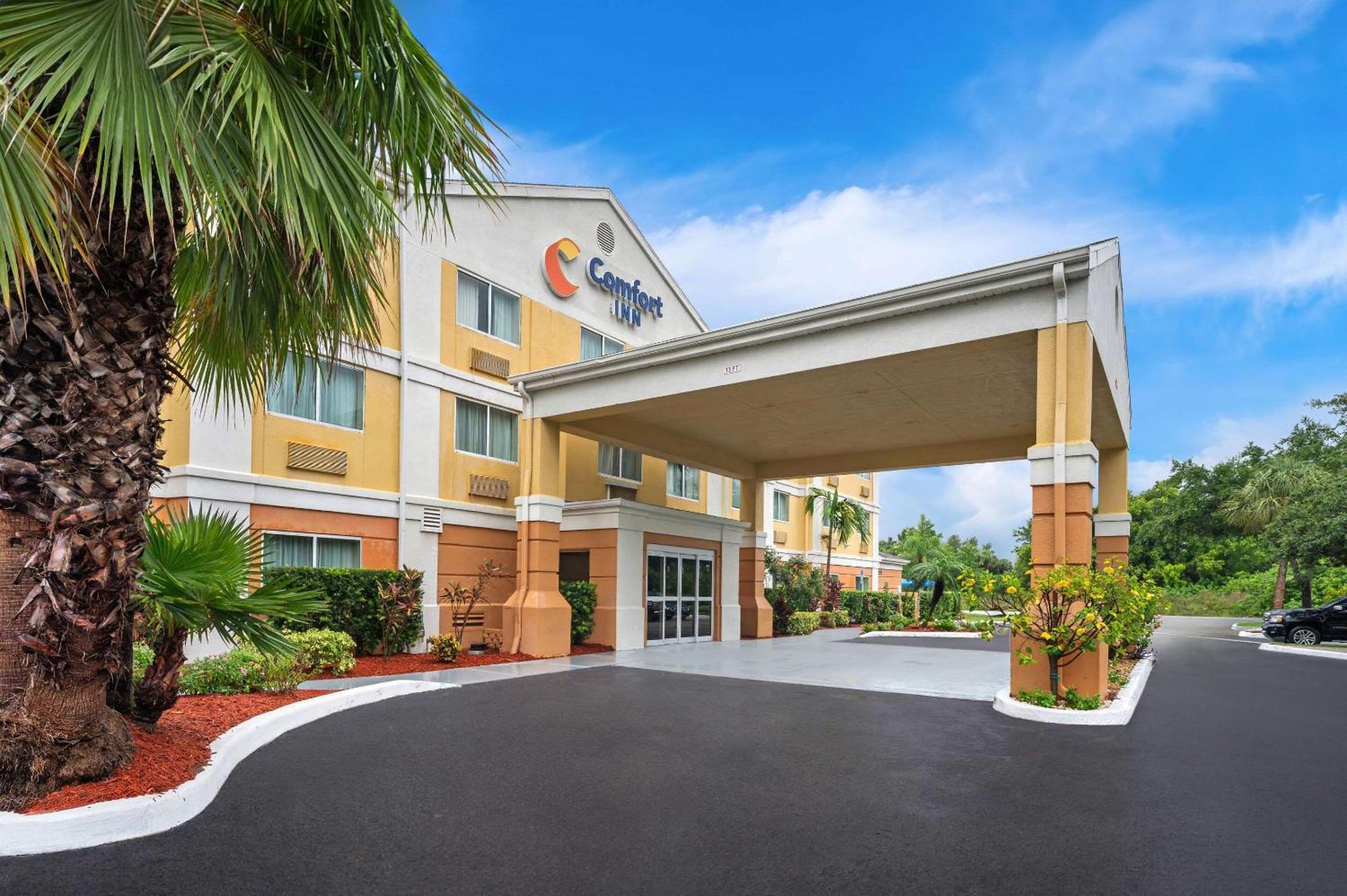 Comfort Inn Fort Myers Northeast Buitenkant foto