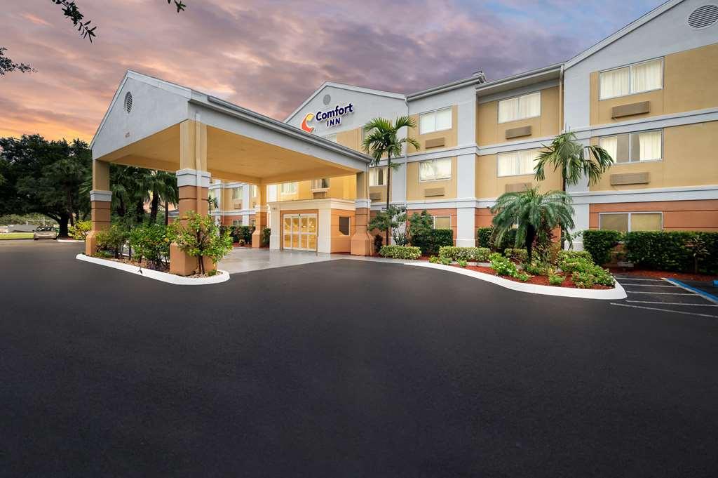 Comfort Inn Fort Myers Northeast Buitenkant foto